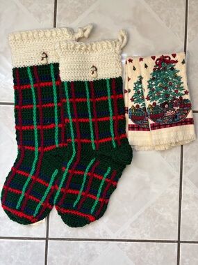 Vintage Handmade Green Plaid Crochet Christmas Stockings and Hand Towels